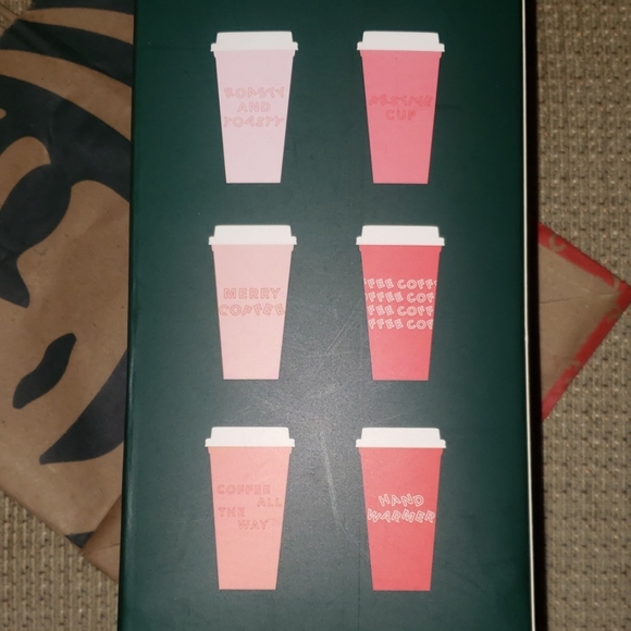 Starbucks reusable hot cups, 6 cups and lids - Picture 3 of 3